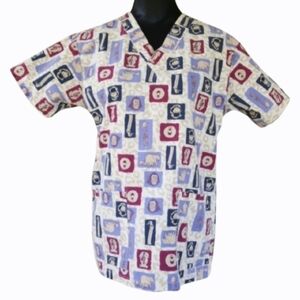 Health Pro Scrubs Child Care Exotic Animals (XS)